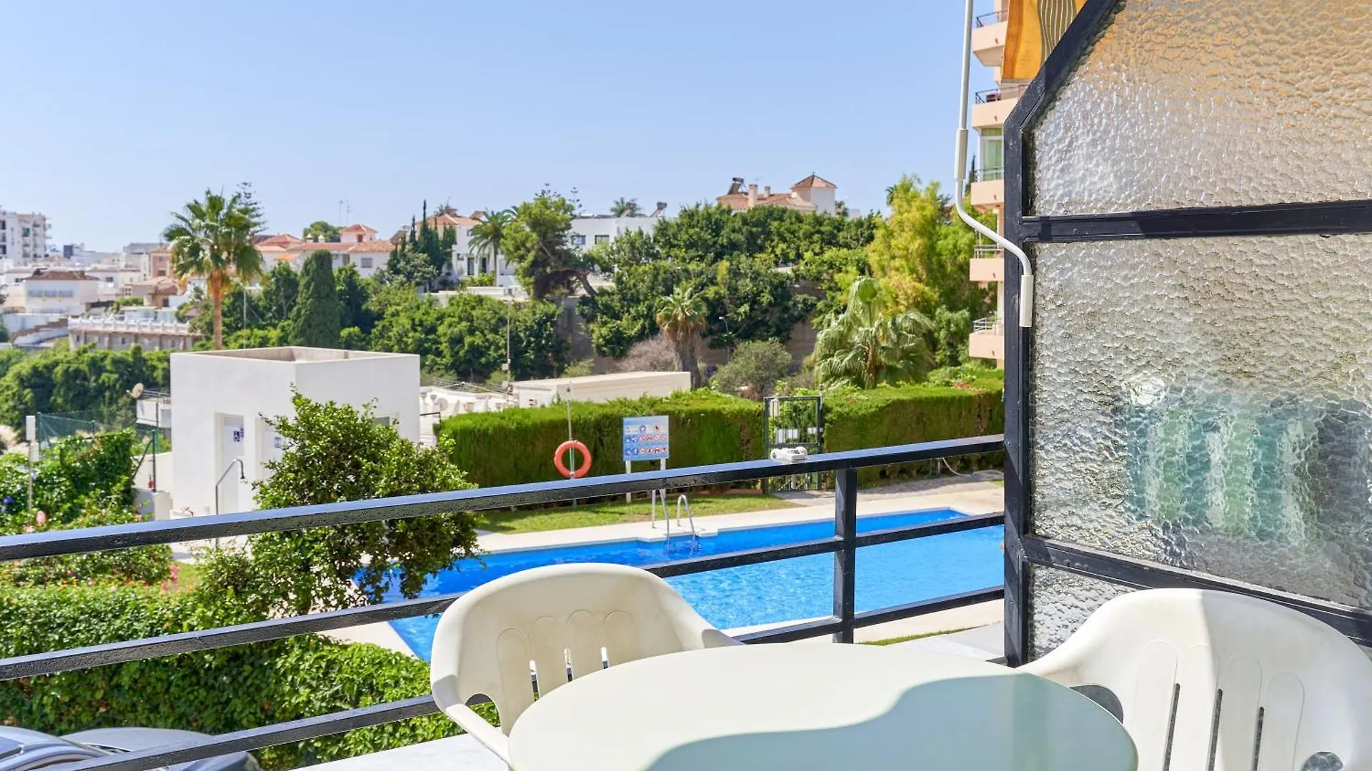 Hawaii 1St Floor Burriana, Nerja Apartment