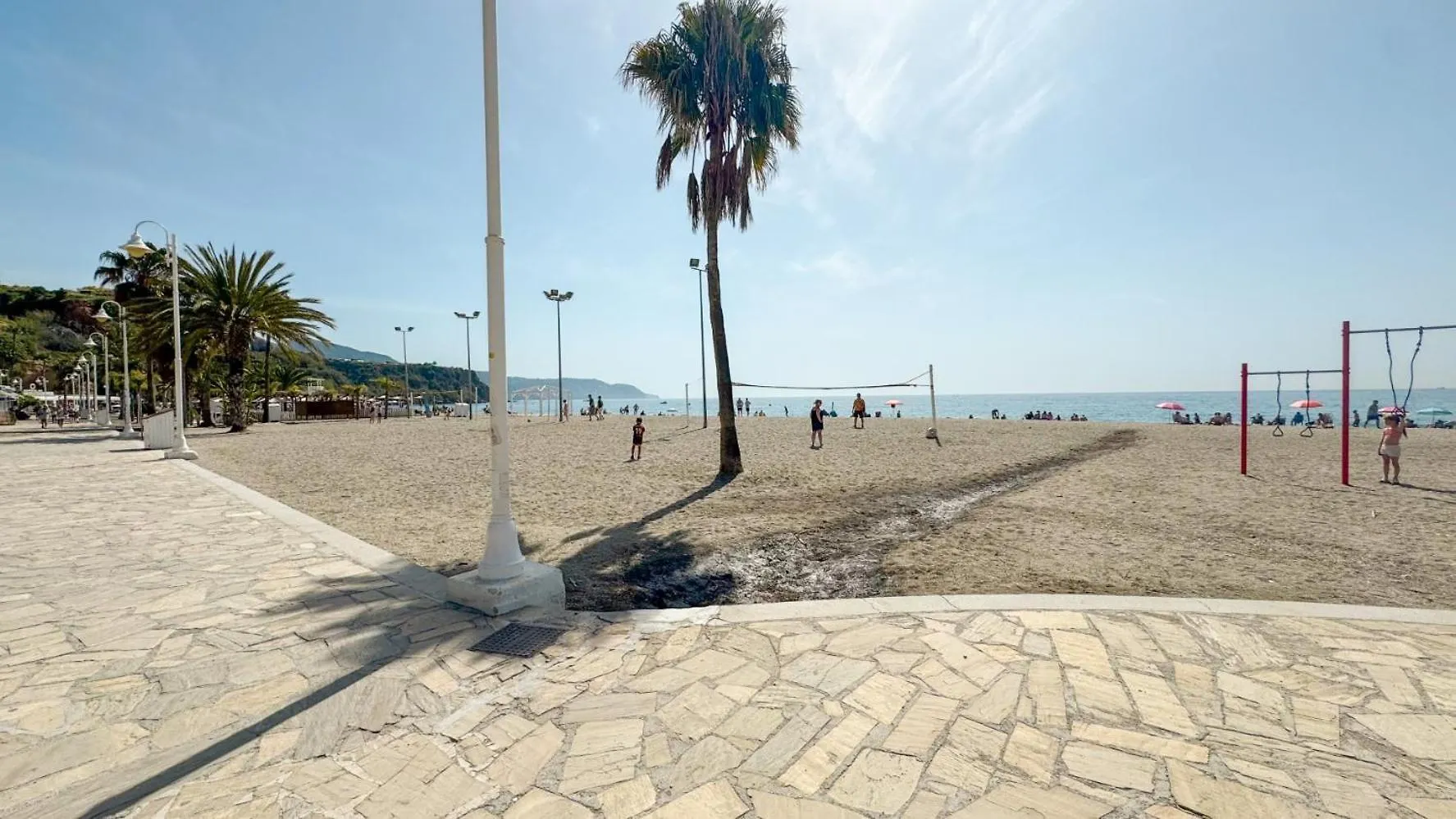 Hawaii 1St Floor Burriana, Nerja Apartment