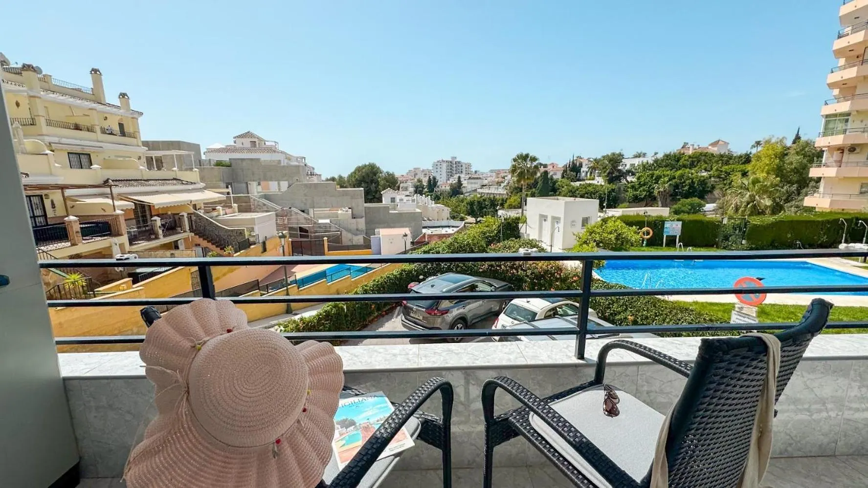 Hawaii 1St Floor Burriana, Nerja Apartment